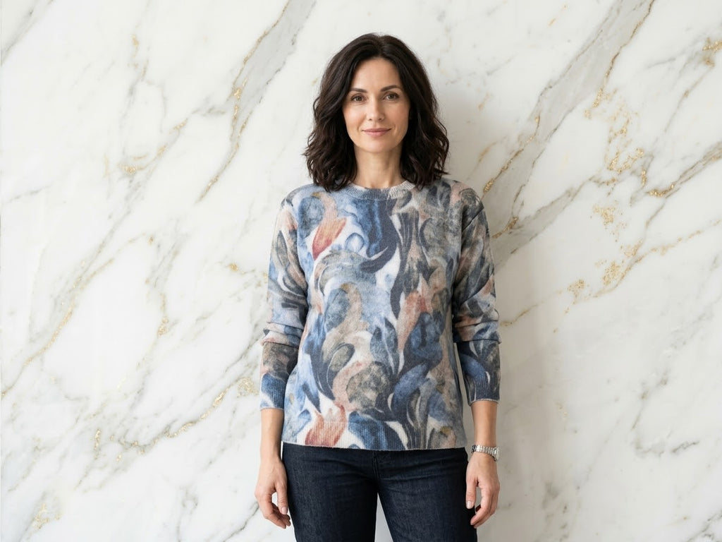 Flauschpulli mit Aquarell-Print – Eleganter Damen-Pullover für Herbst & Winter